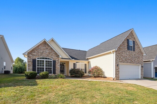 Building Photo - Home in Arden's Hadley Park!