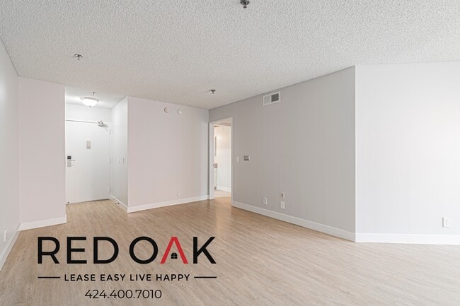 Building Photo - 350 S Reno St Unit 102 Rental