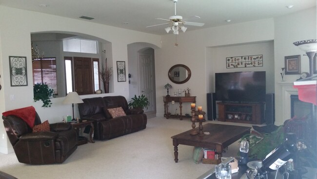 Photo - 1511 Eriswell Dr