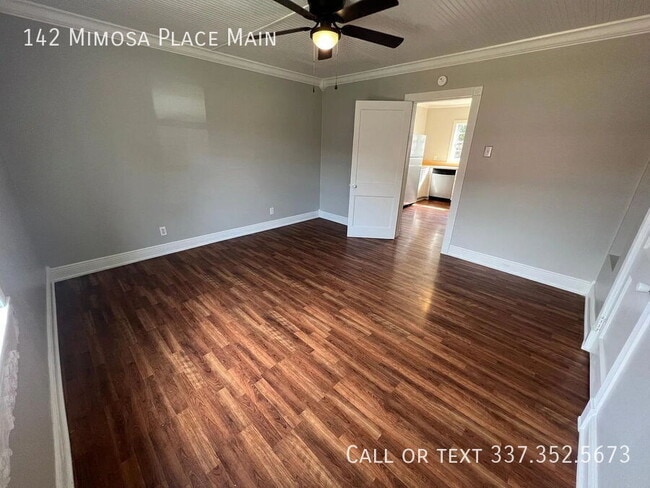 Photo - 142 Mimosa Pl