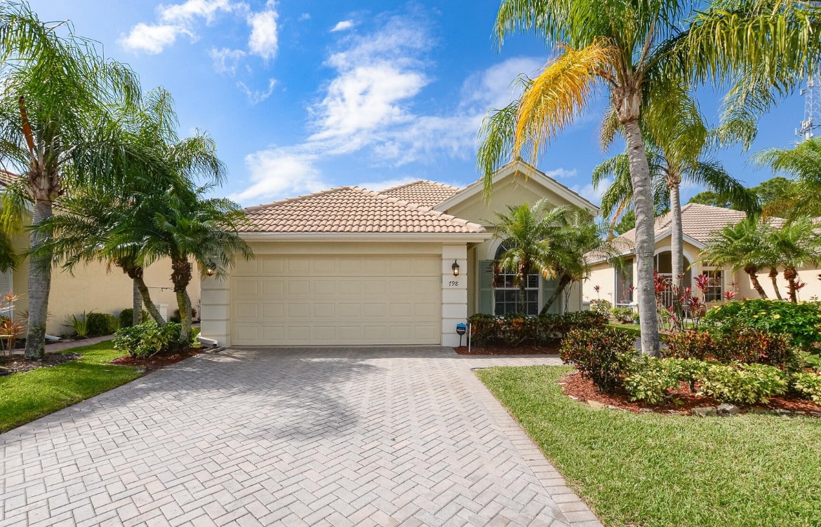 Photo - 798 SW Munjack Cir (Port St Lucie, FL)