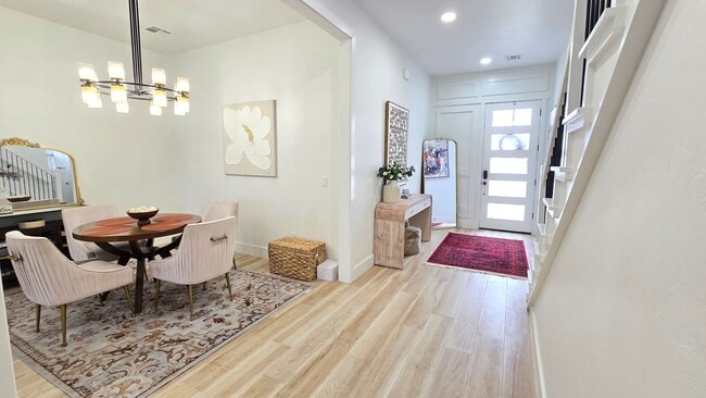 Photo - Stunning 4 Bedroom in Edmond
