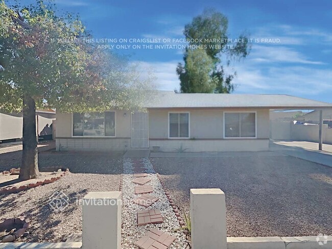 Building Photo - 615 E Laredo St Rental