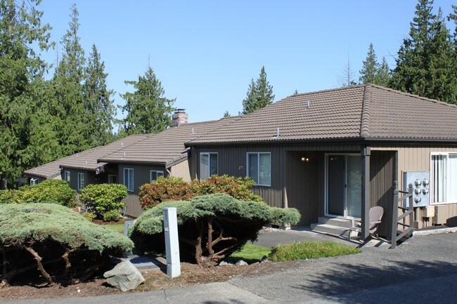 Photo - Woodland Garden Apartments