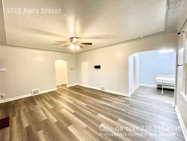 Photo - 3712 Ames St