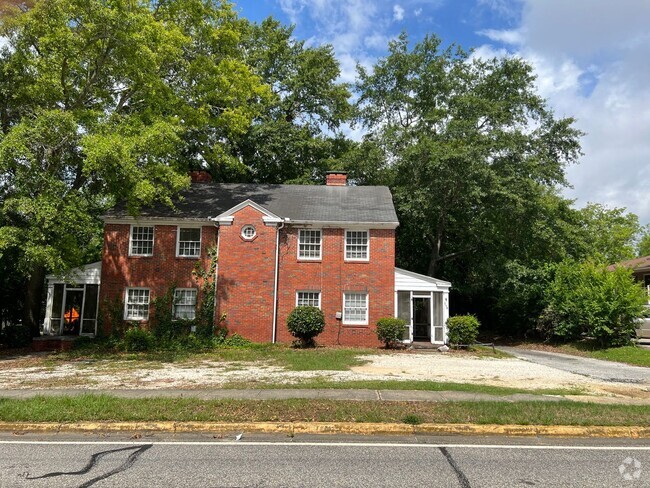 Building Photo - Two bed duplex corner of Armstrong and Sam... Rental