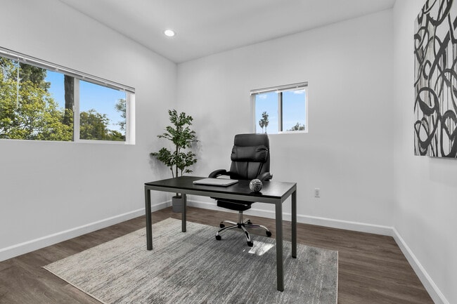 Photo - 14727 Friar St Unit #4