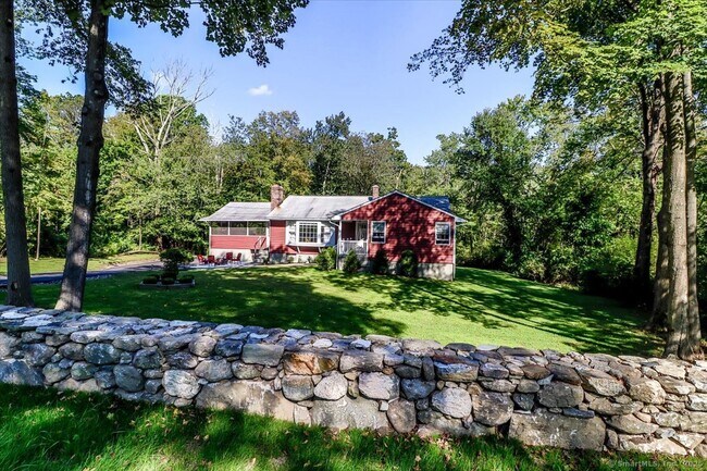 Photo - 46 White Birch Rd