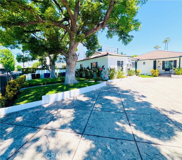 Photo - 5118 Riverton Ave