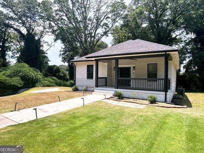 Building Photo - 1701 Lanier Dr SW Rental