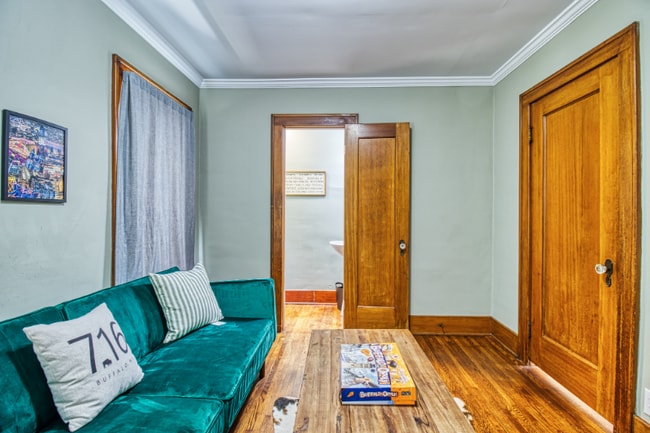 Photo - 237 W Girard Blvd