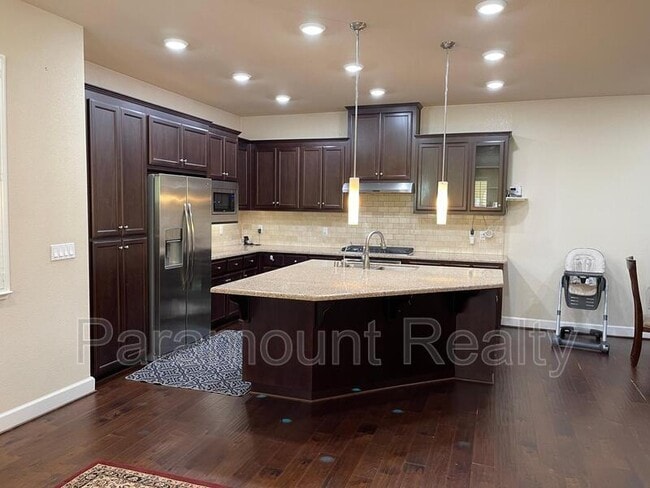 Photo - 3361 Central Pkwy