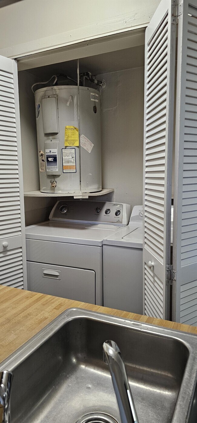 Photo - 4537 Treehouse Ln