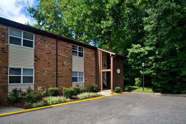Vantage Apartments