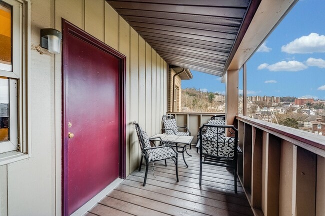 Photo - 332 Bent Tree Court