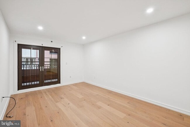 Photo - 219 S 18th St Unit 424