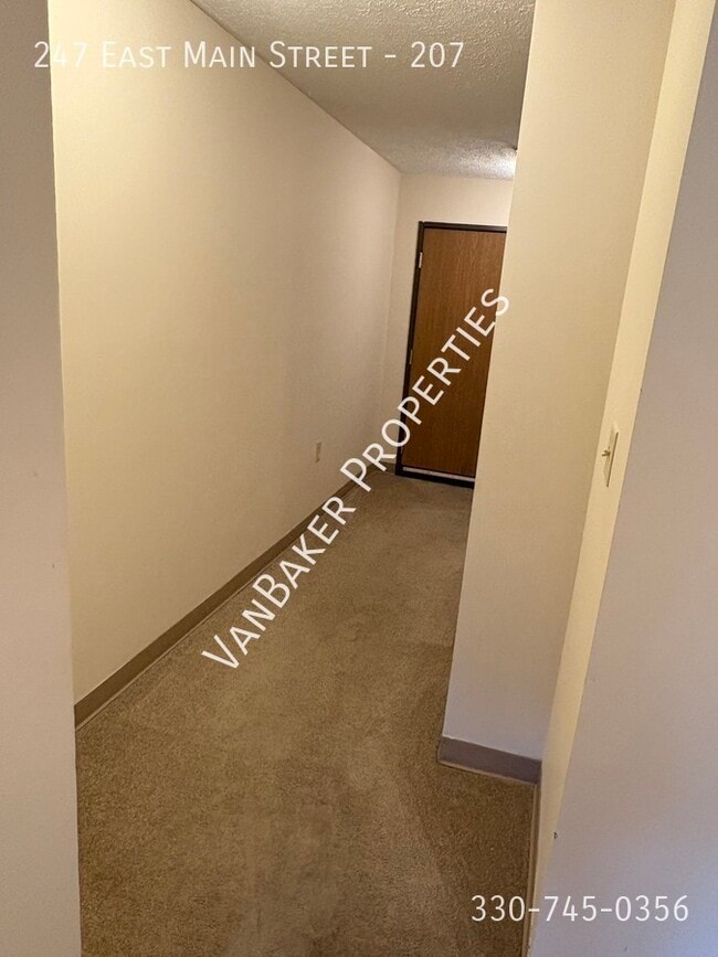 Photo - 247 E Main St Unit 207