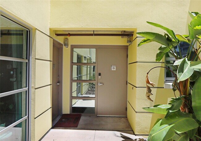 Photo - "Chic Urban Living: Spacious 2-Bed, 2-Bath... Unidad G