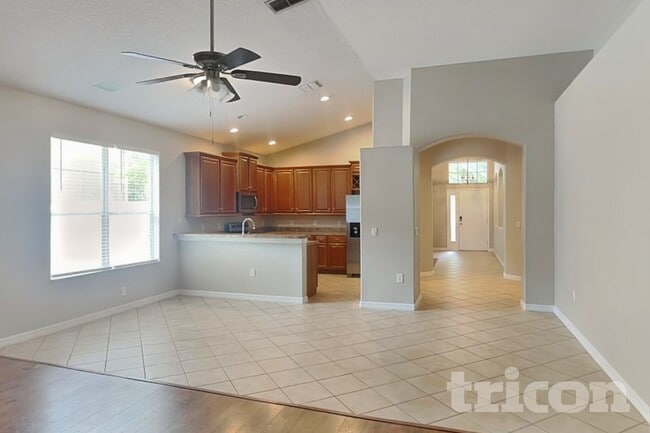 351 Fairmount Park Ct