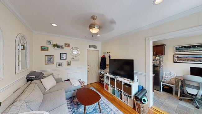 Photo - 1bed in Allston is available in 9/1 No broker fee!