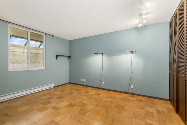 Photo - 601 Belmont Ave E Unit E5