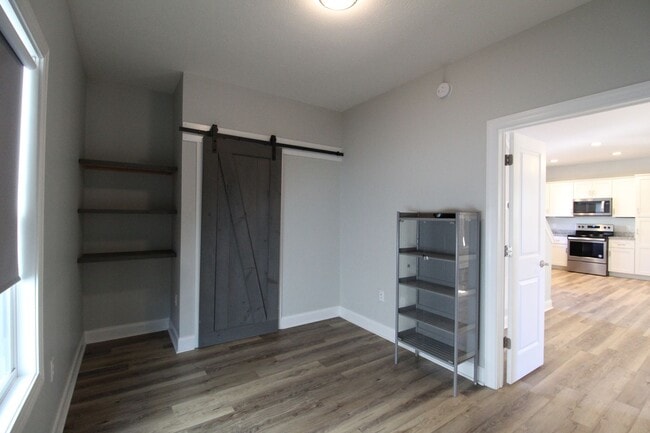Photo - Beautiful 3-Bedroom, 3-Bathroom Home Near ...