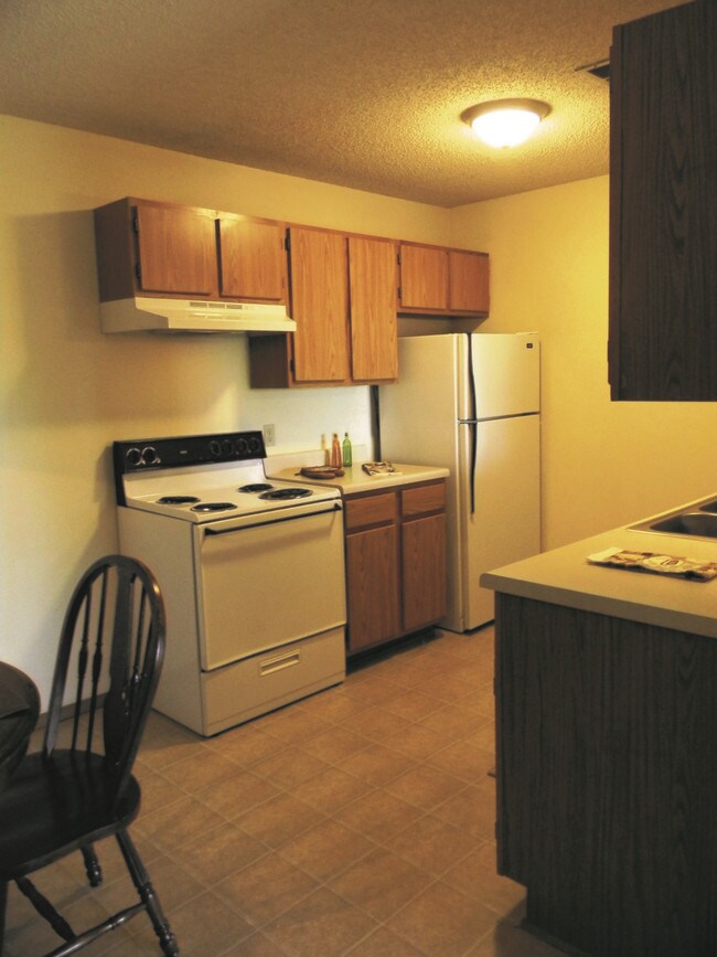 Mountain Boulevard Apartments Ozark, MO