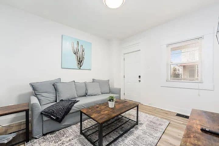 Photo - 203 S 22nd St