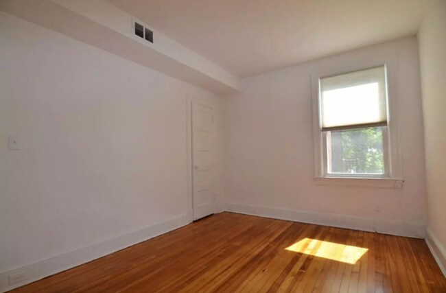 Photo - 1333 22nd St NW Unit 2