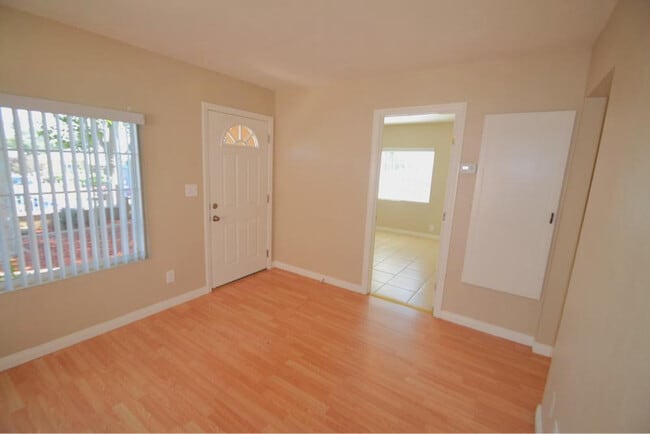 Photo - 13295 Beaver St House