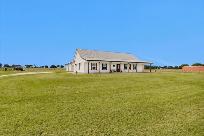 Building Photo - 7581 Cr333
