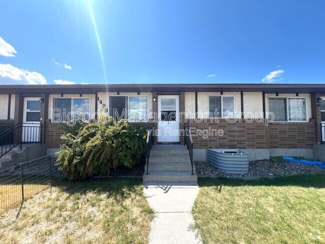 Building Photo - 1429 Aspen St Unit 2 Rental