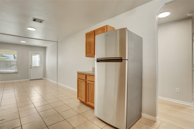 822 Crabapple Way