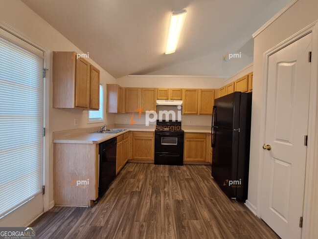 Photo - 6651 Breckenridge Dr
