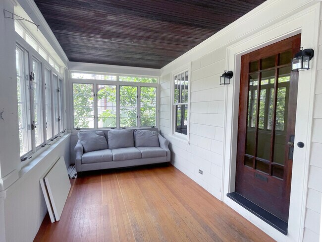 Photo - 231 Lafayette St