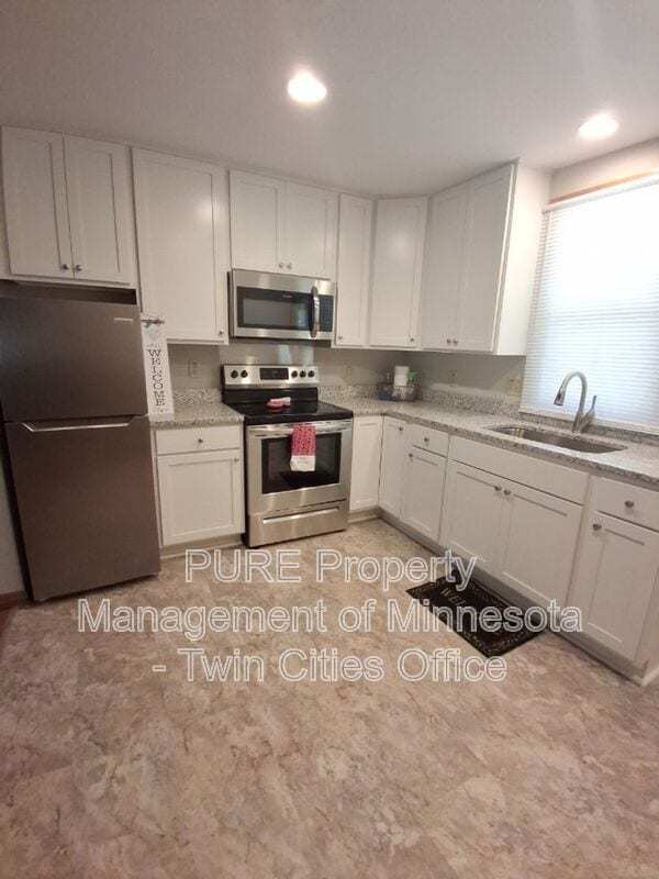 Photo - 550 Ashland Ave Unit Apt 3