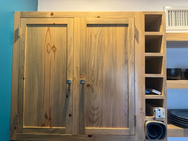 Photo - 342 S Mount Vernon Ave Unit Lower