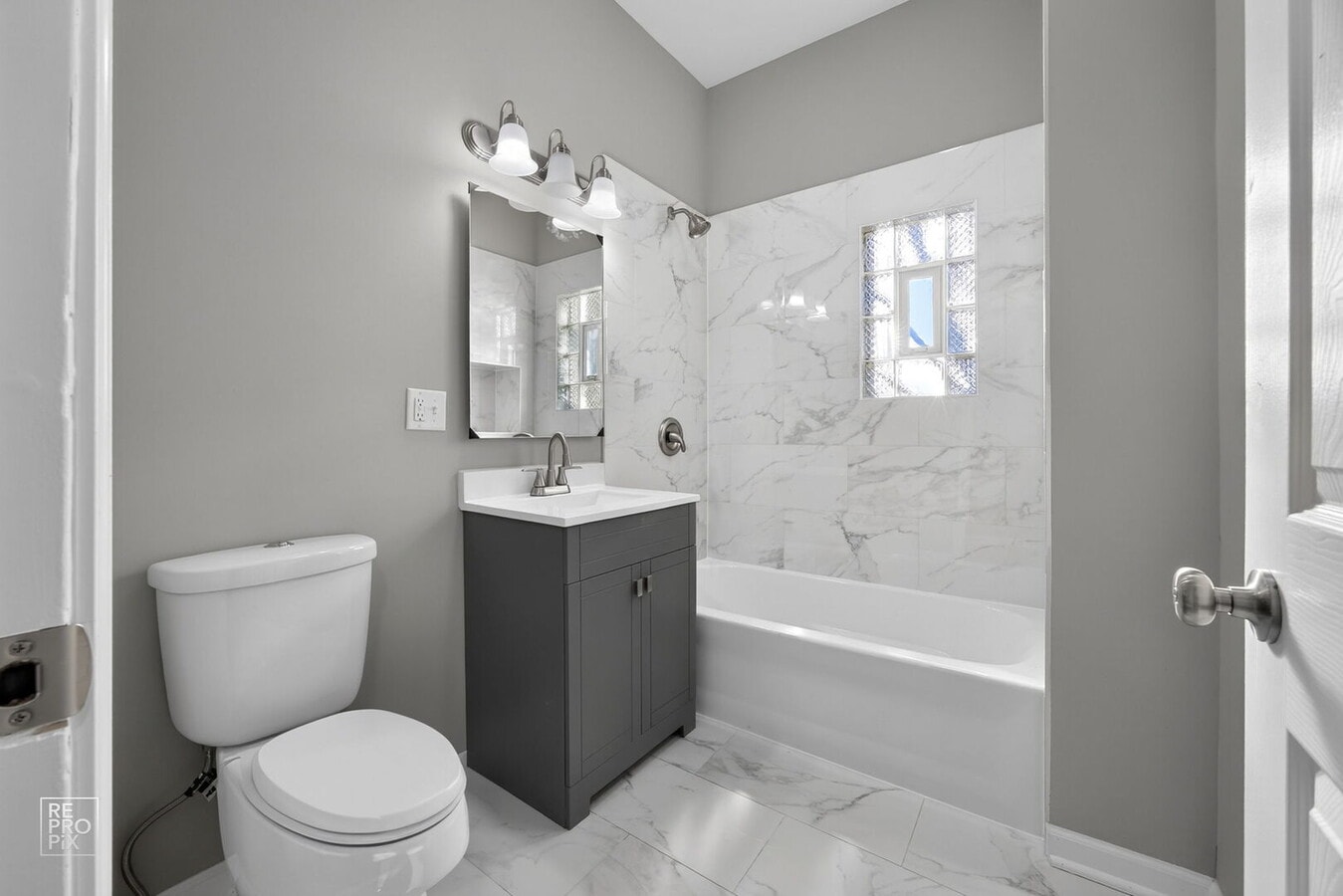 Photo - 5344 S Aberdeen St Unit 1