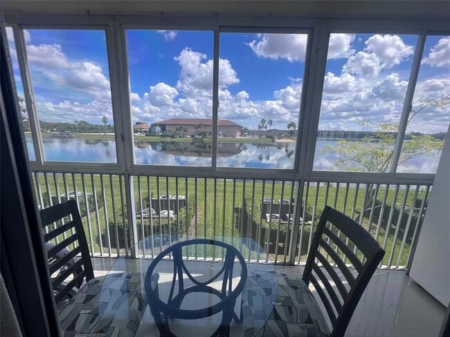 Photo - 1301 SW 134th Way Unit 204B