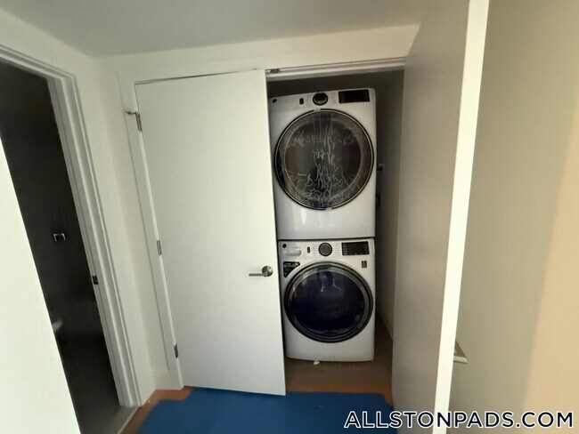 Photo - 1079 Commonwealth Ave Unit 436