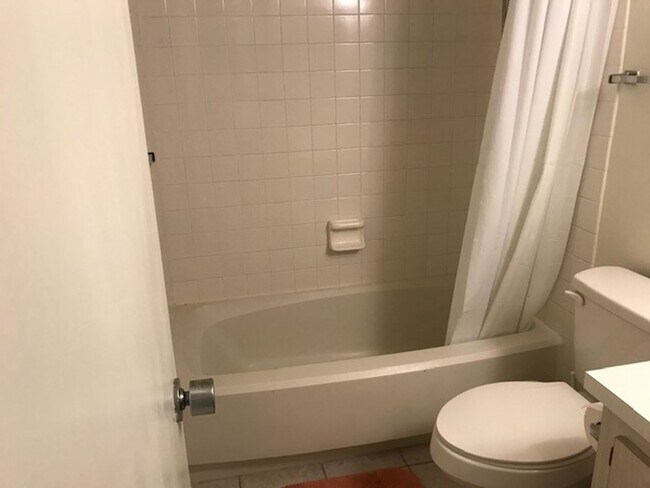 6-A Orchid Woods Ct