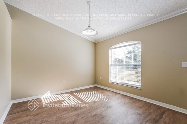 Photo - 702 4th Ave N