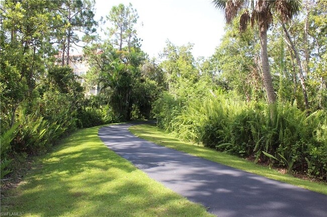 Walking Path - 290 Naples Cove Dr Unit 2204