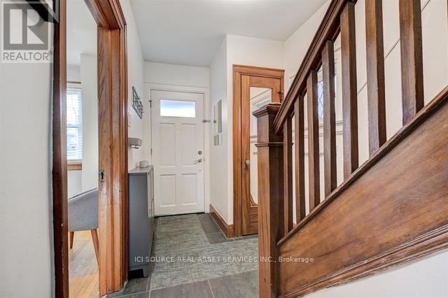 Photo - 176 Pendrith St