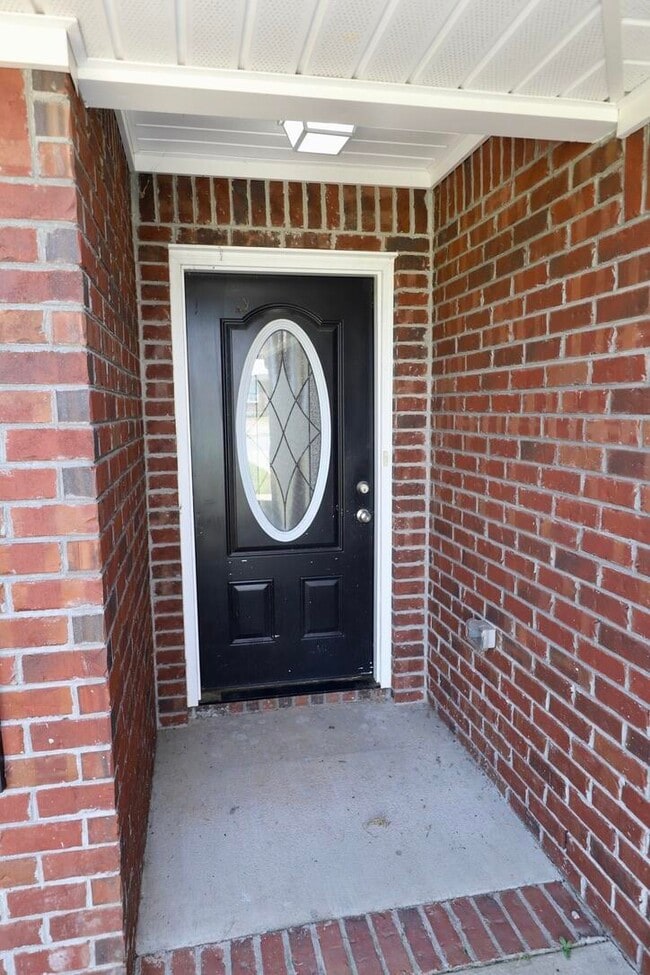 Photo - 3335 Valencia Dr