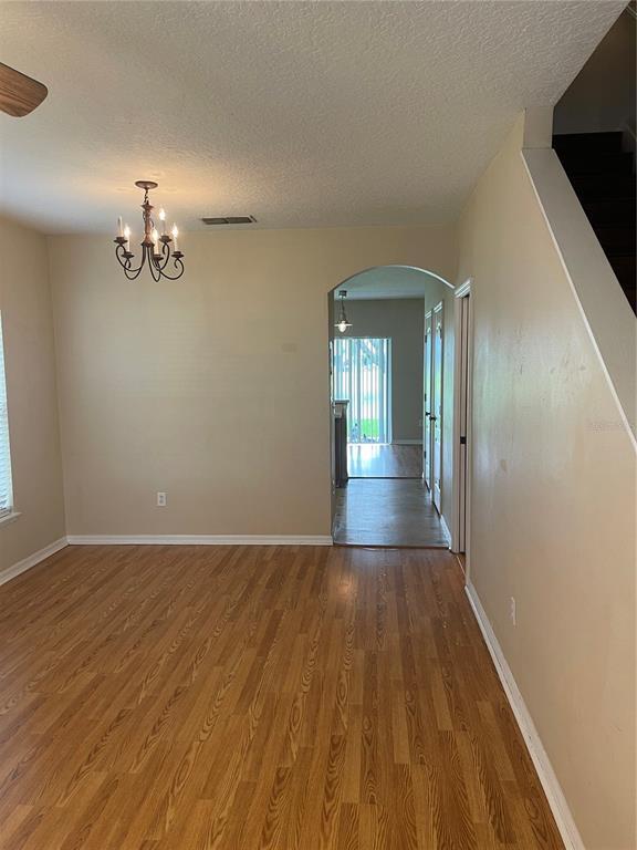 Photo - 313 Wilton Cir