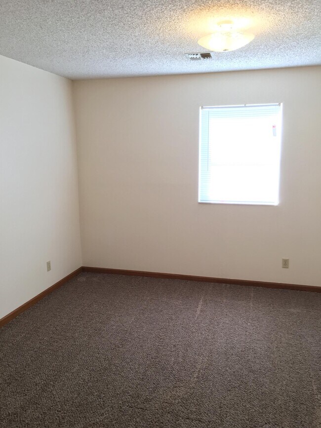 Photo - 1306 Cherry Pl Unit A