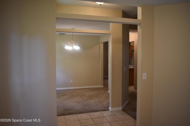 Photo - 154 Bamboo Ave SE