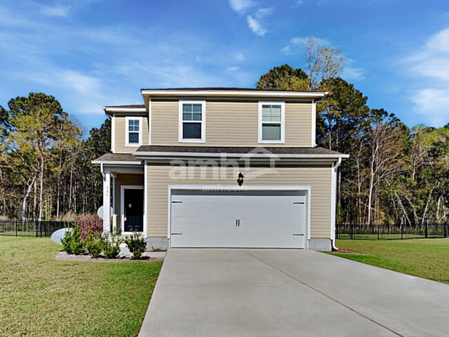 Building Photo - 986 Theodore Rd