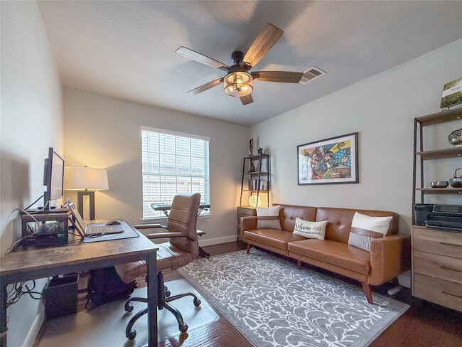 Photo - 2516 Spring Landing Dr